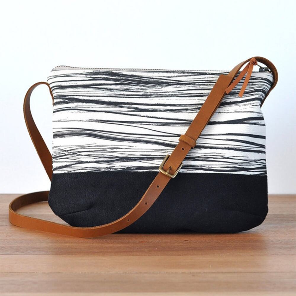 ONE THOUSAND LINES Vintage Boutique Crossbody Hemp Organic Cotton Canvas